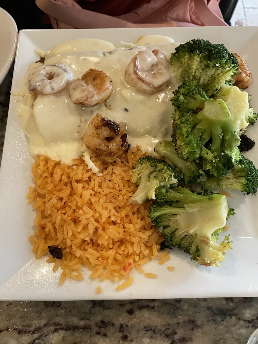 Gran Rodeo Mexican Bar & Grill - Photo 5