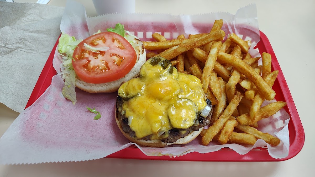 Alfredo's Grill - Photo 1