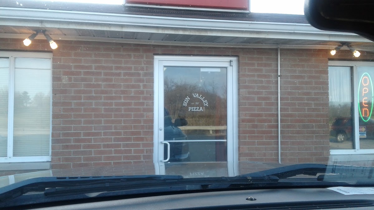 Sun Valley Pizza - Photo 1