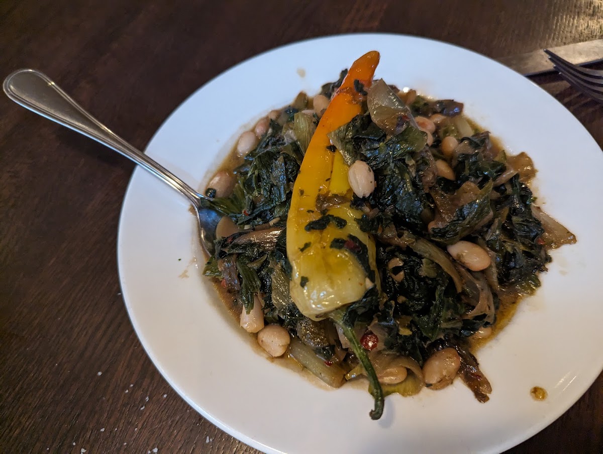Nicolinni's Chophouse - Photo 4