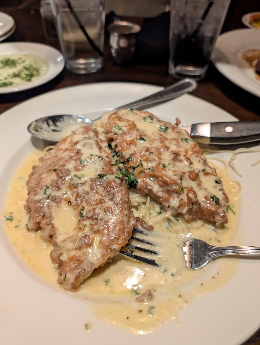 Nicolinni's Chophouse - Photo 7