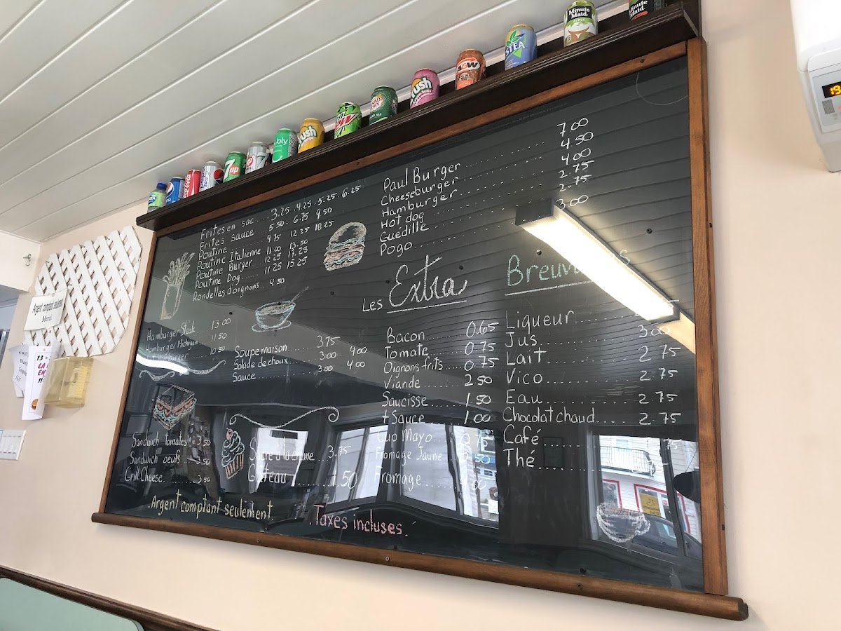 Restaurant Charles Luncheonette - Photo 6
