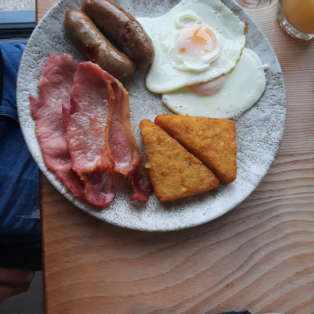 English Breakfast
