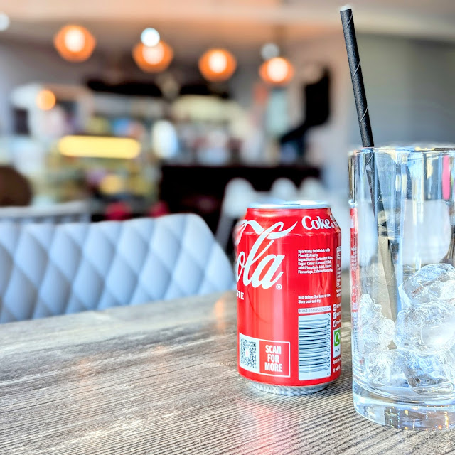 Cola