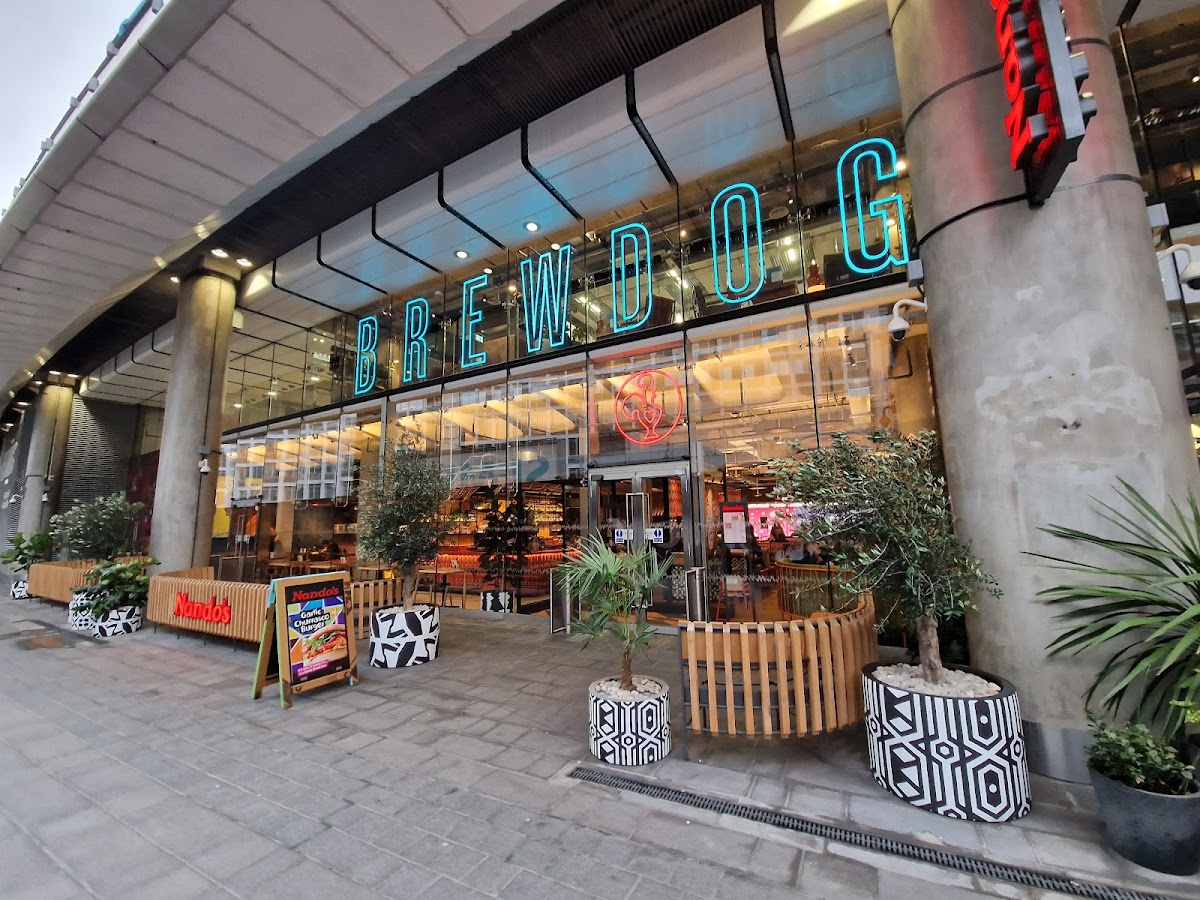 Nando's Waterloo - Photo 4