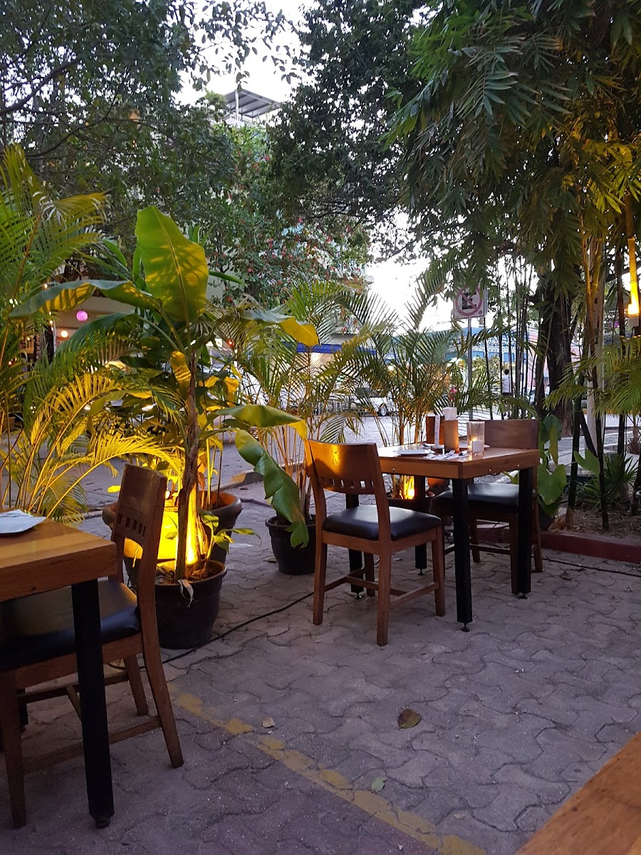 Mae Thai Restaurante