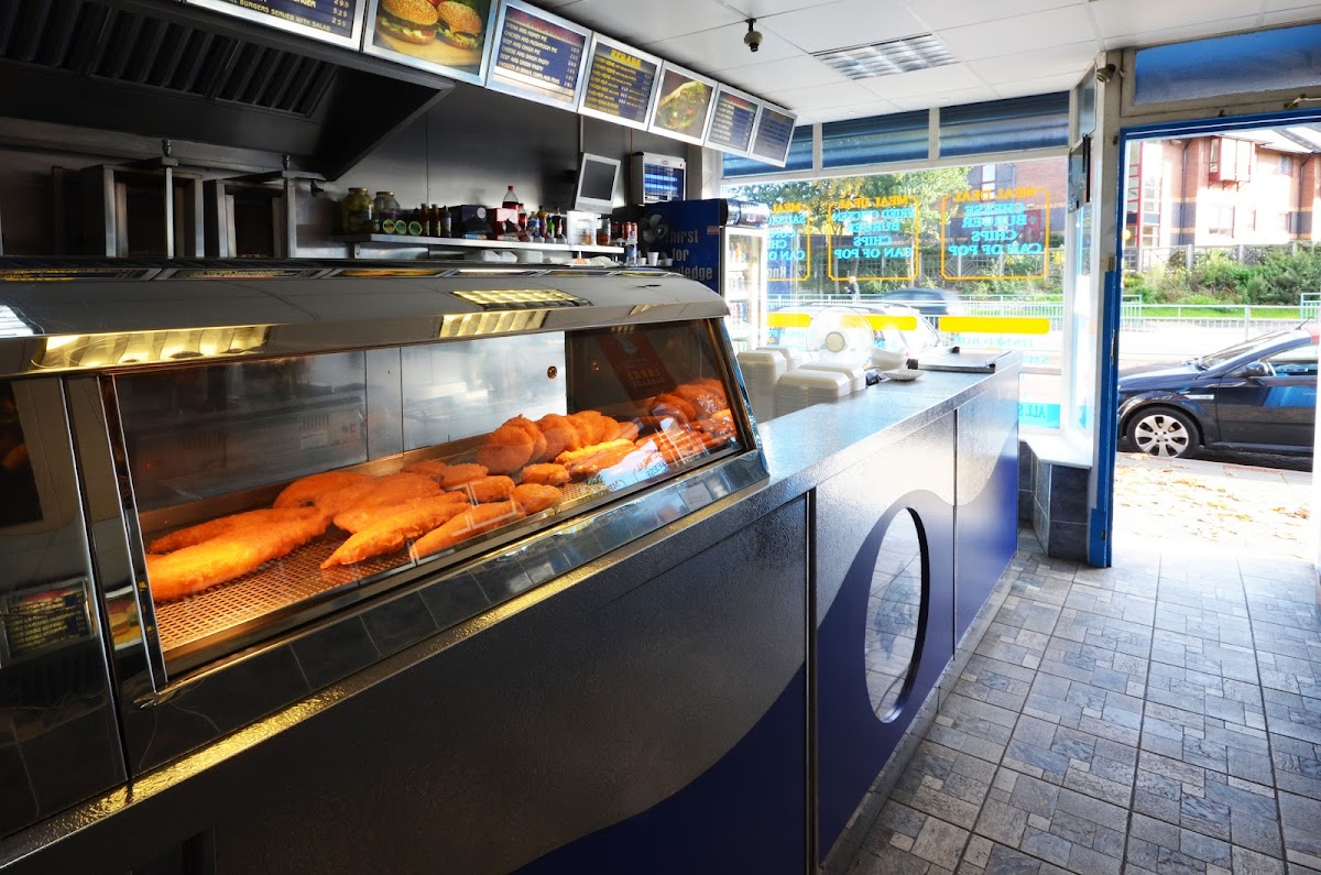 Seawave Fish Bar - Photo 2