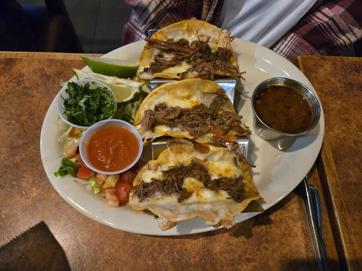 Las Margarita's Mexican Restaurant & Cantina - Photo 3