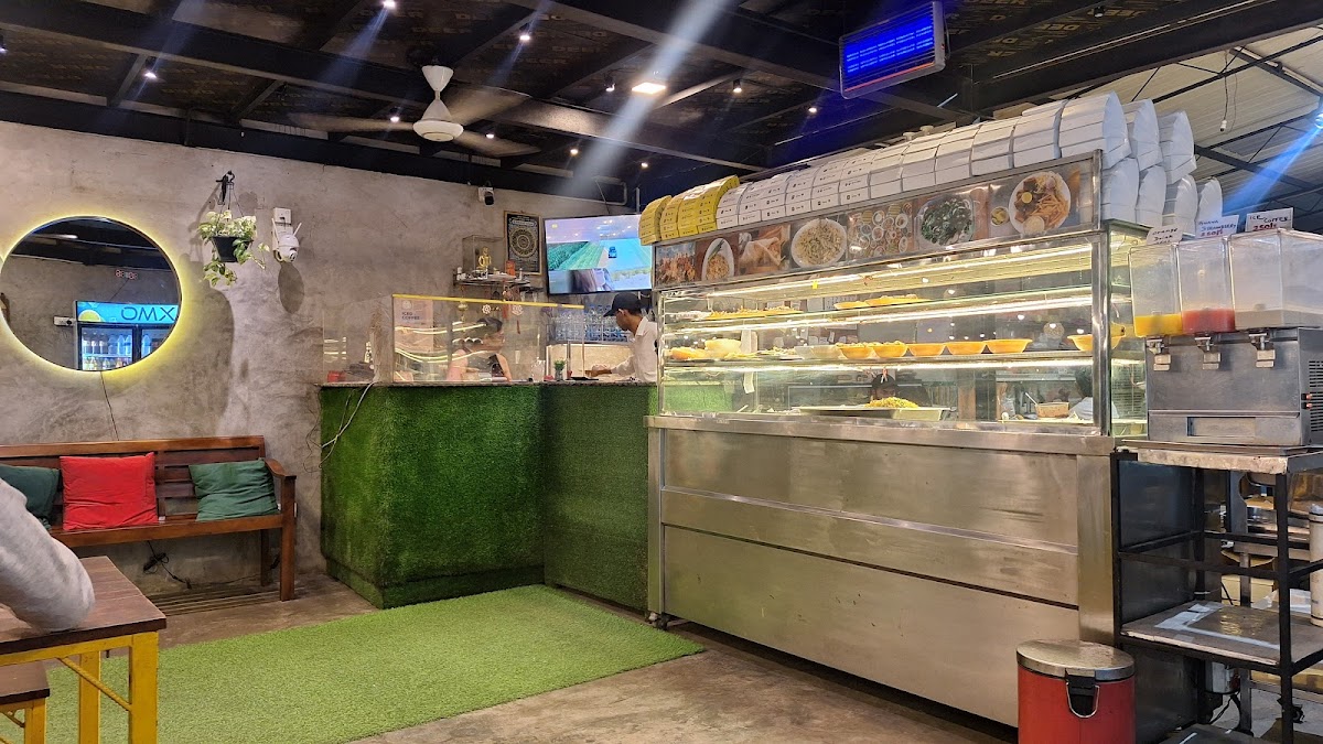 Spinneys Restaurant Jubilee Post - Photo 6
