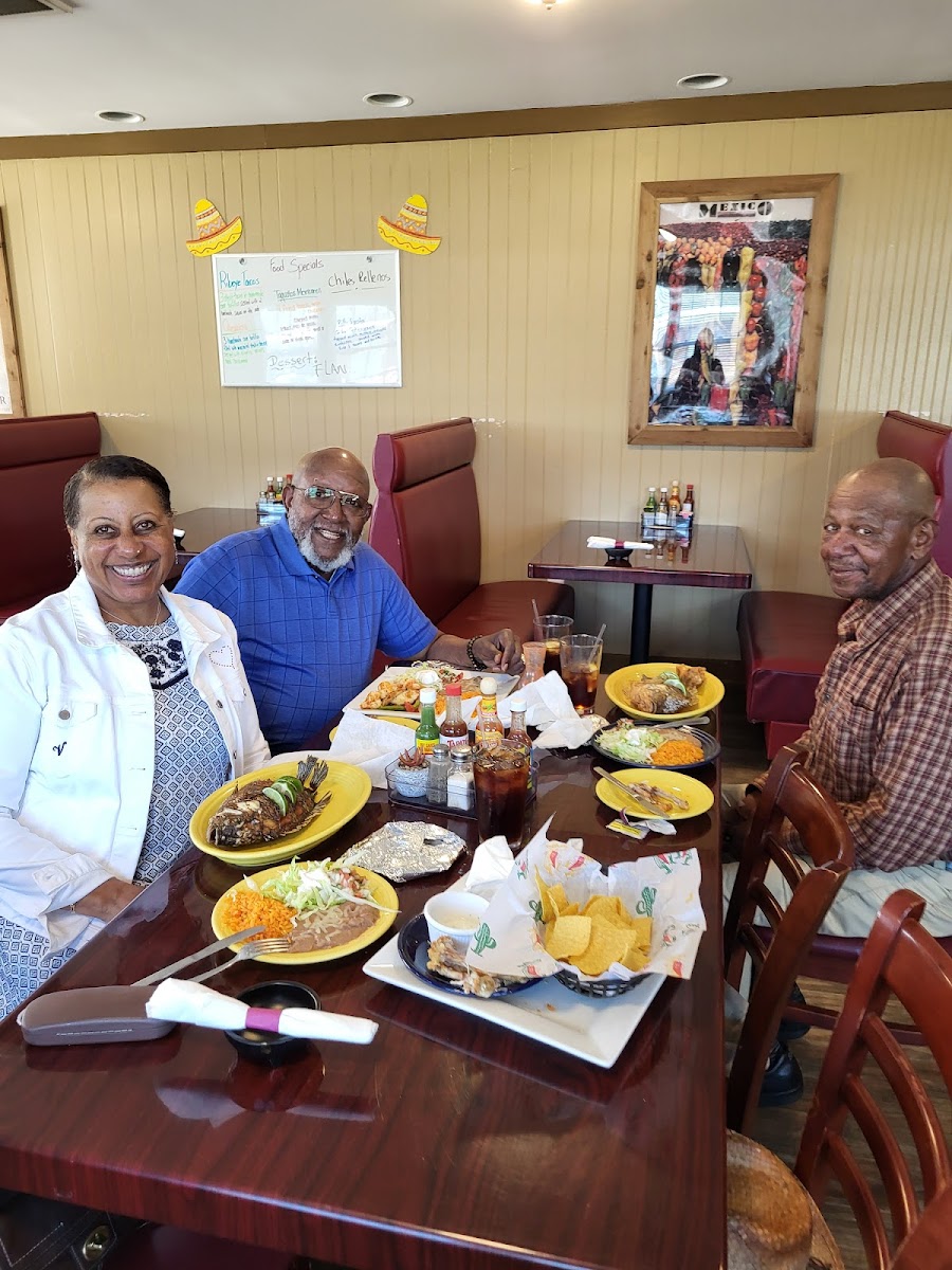 Rancho Viejo Bar & Grill - Photo 2