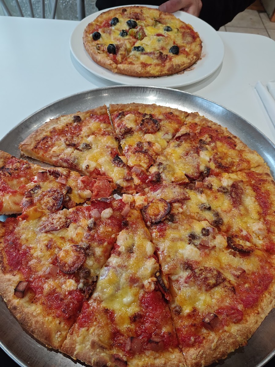 Poppa Pizza - Photo 1