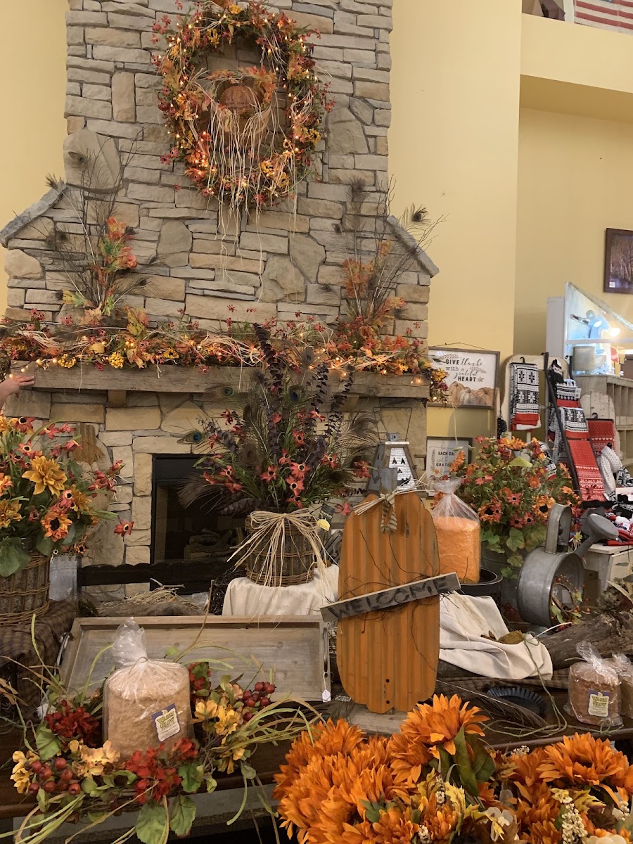 Stone Hearth Cafe - Photo 9