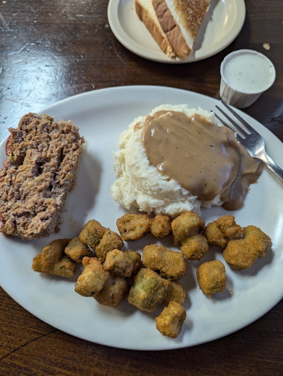 Miss Mary's - Photo 3