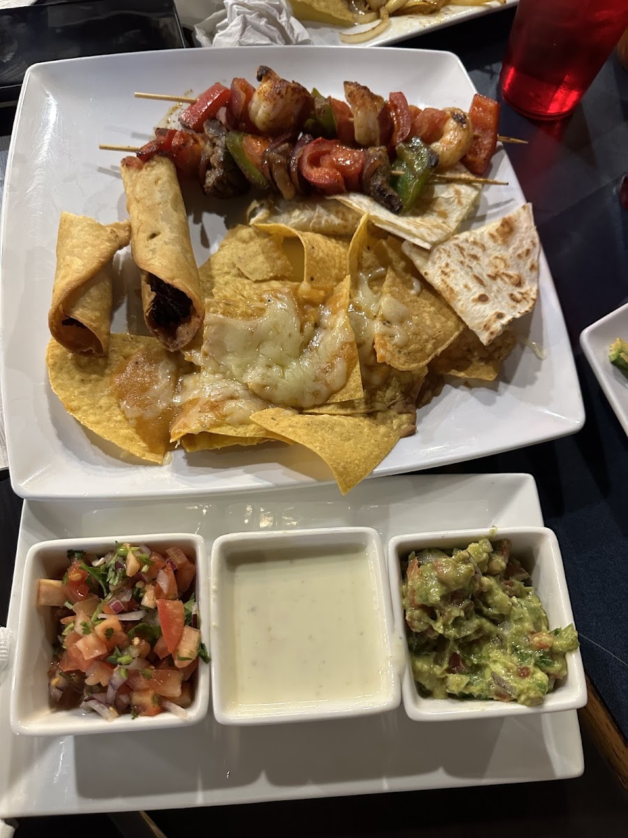 Catrina's Cantina - Photo 4