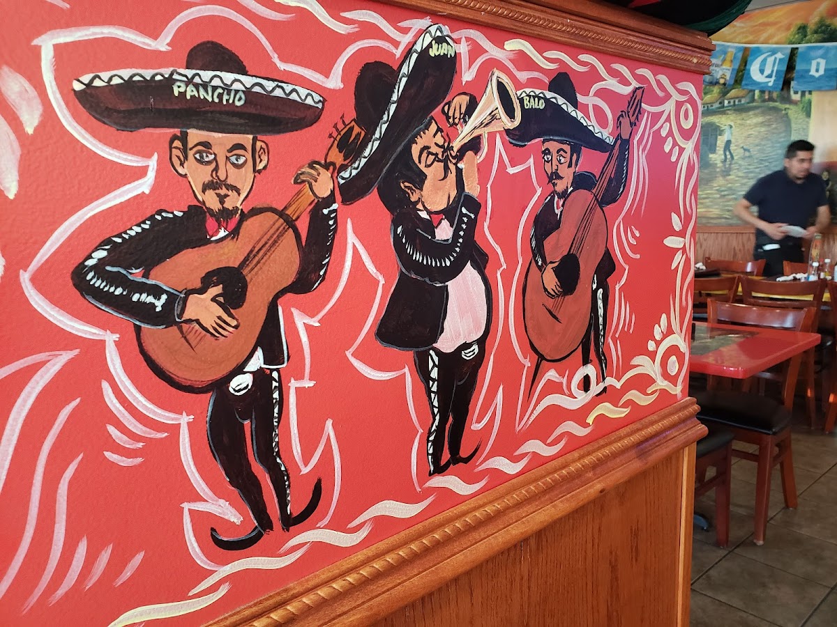 Plaza Mexico Mexican Grill - Photo 4
