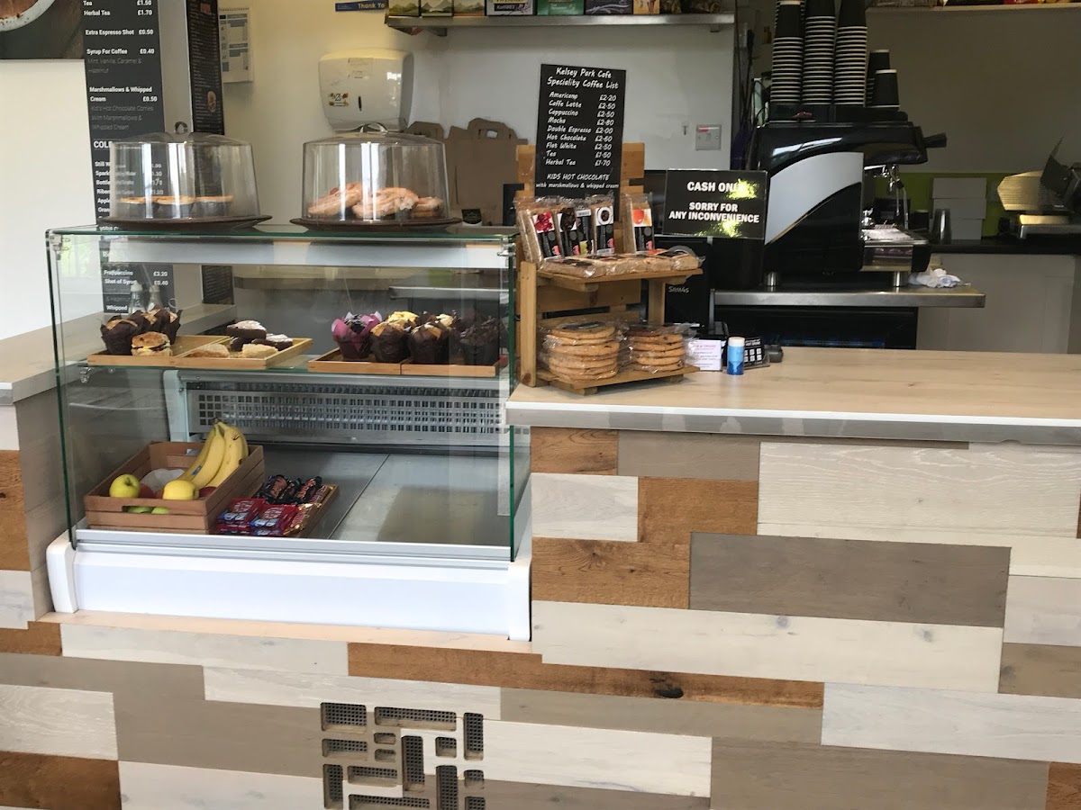 Kelsey Park Cafe - Photo 6