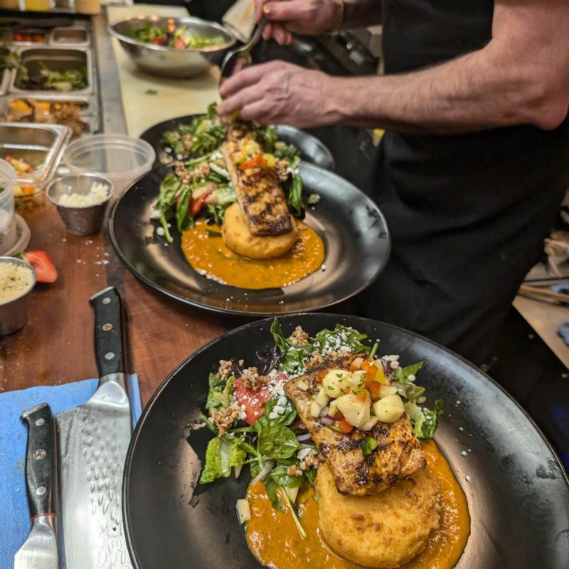 Live Oak Gastropub @ Burnsville - Photo 7