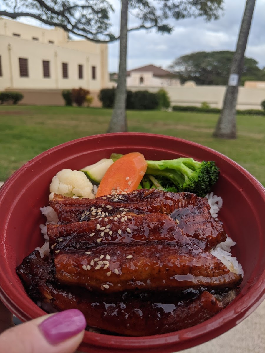 Ichiban Okazuya Hawaii - Photo 6