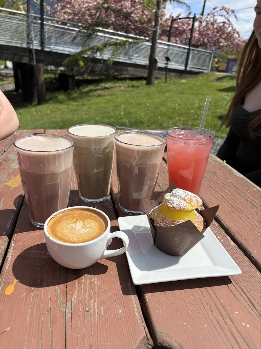 Ed's Coffeehouse - Photo 1
