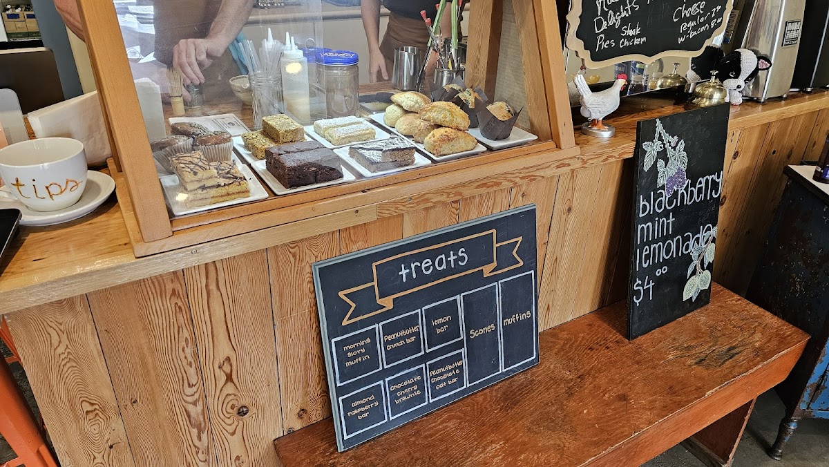 Ed's Coffeehouse - Photo 2