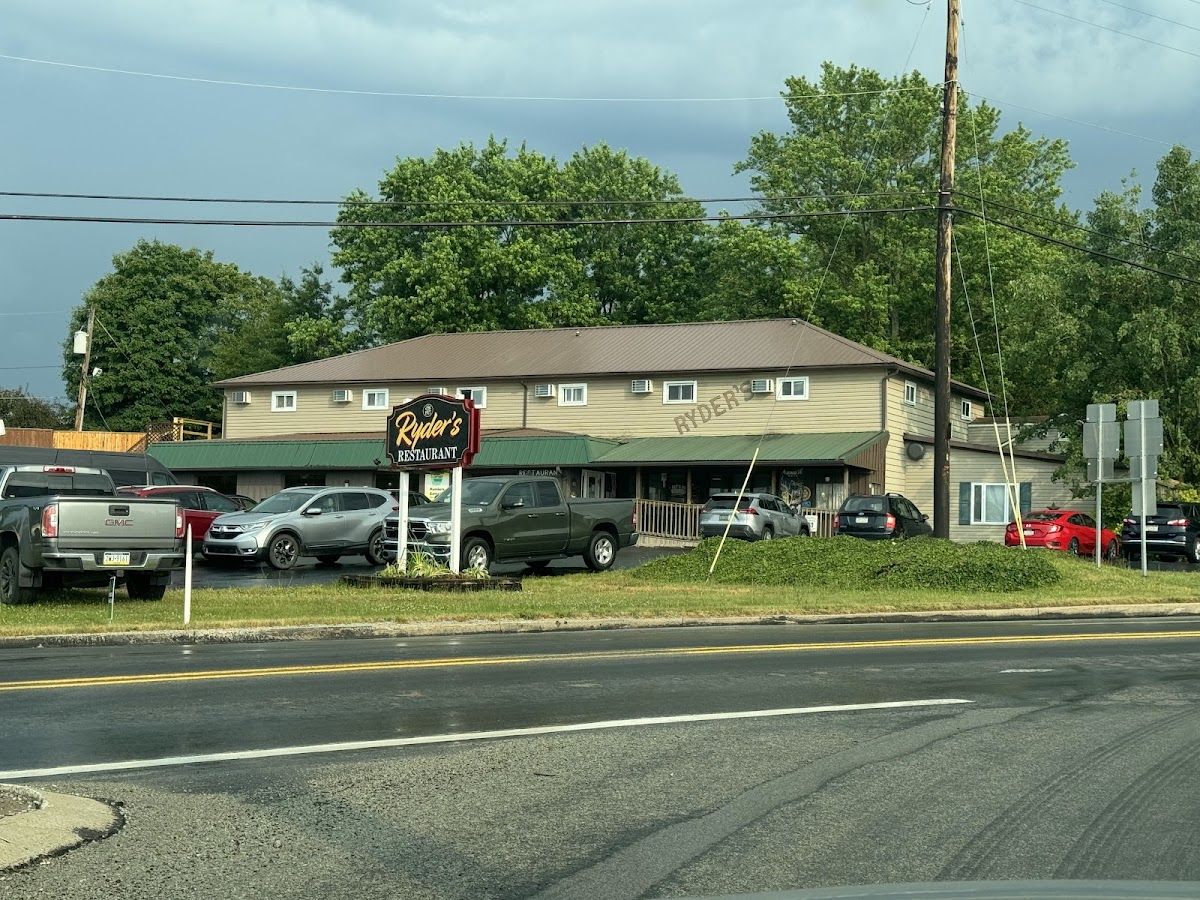 Ryder's Restaurant - Photo 2
