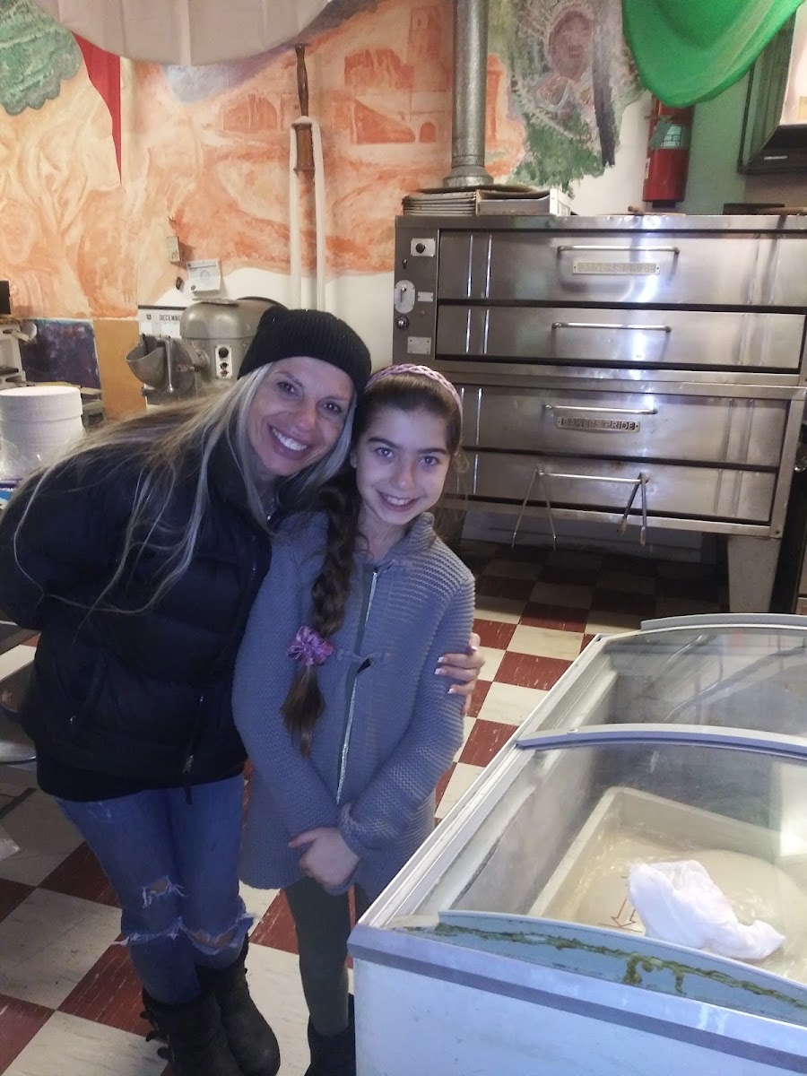 Paone Pizzeria Restaurant - Photo 3