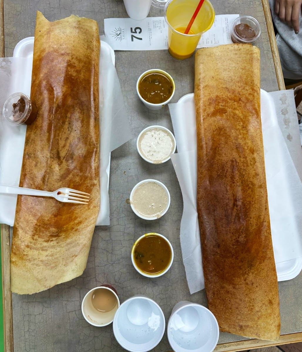 Savera Indian Kitchen - Photo 7