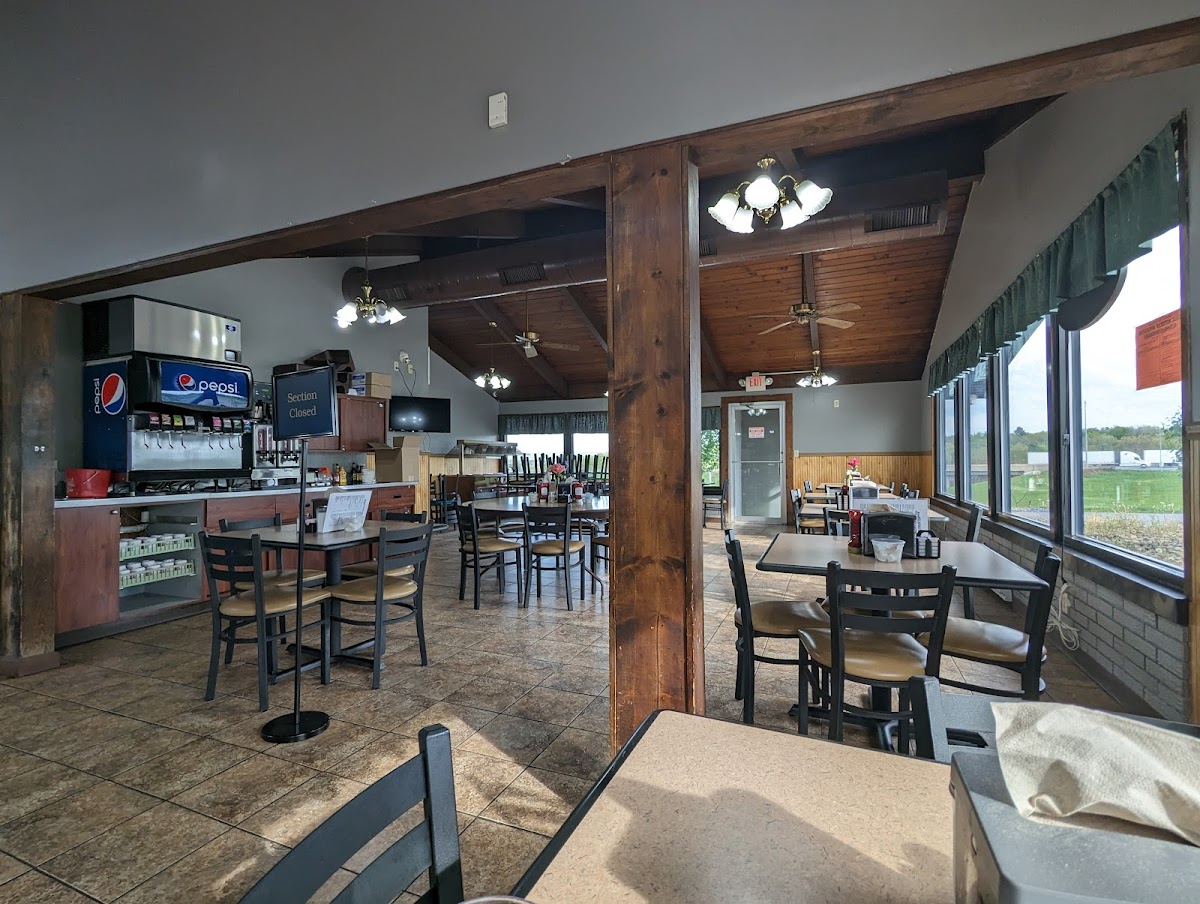Bradley Street Cafe - Photo 3