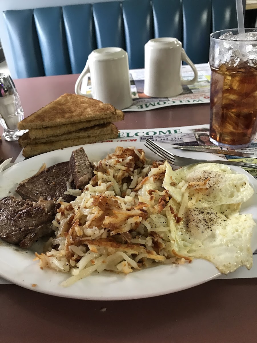 Randy's Family Restaurant - Photo 5