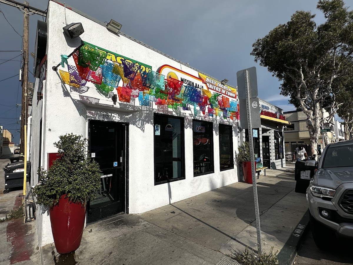 Mission Baja Tacos