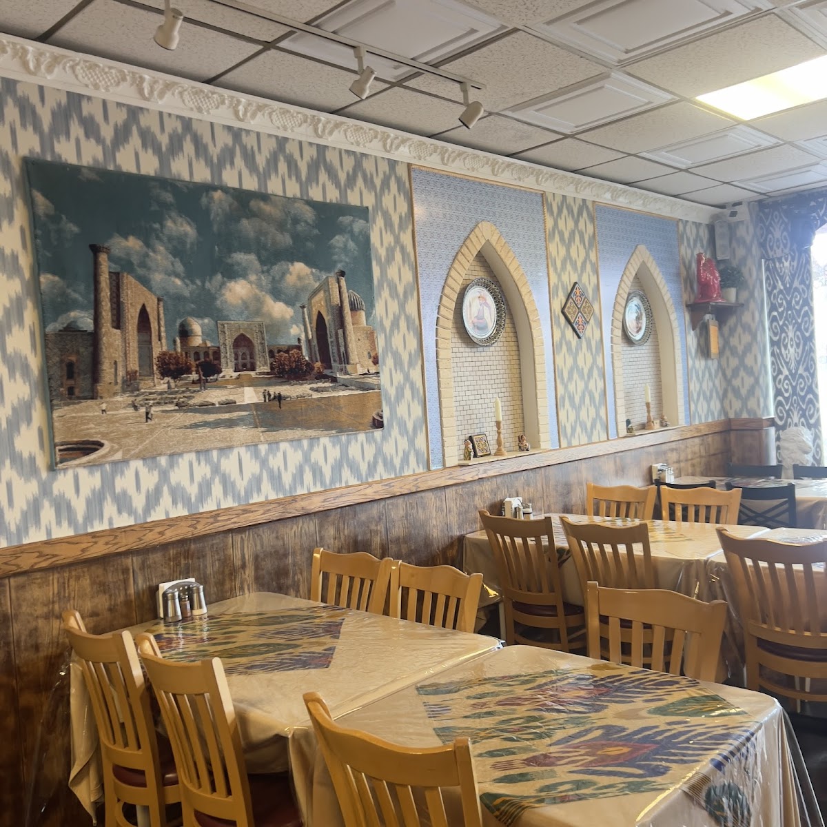Registon restaurant - Photo 2
