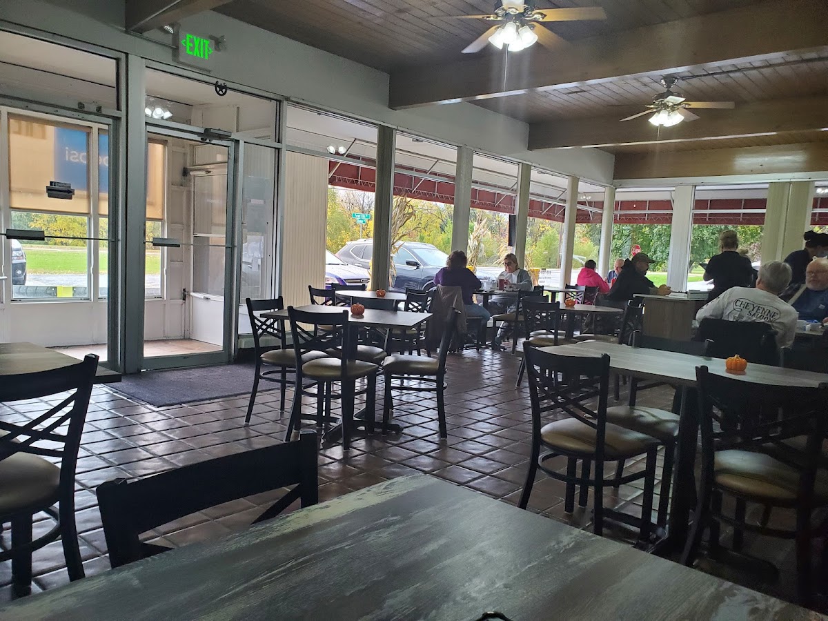 Fresh Start Cafe - Photo 8