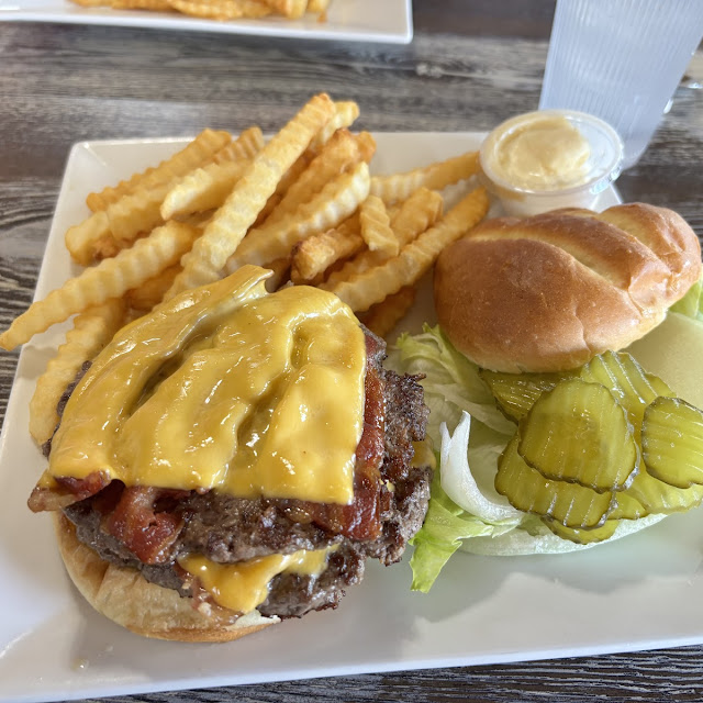 Double Bacon Cheeseburger