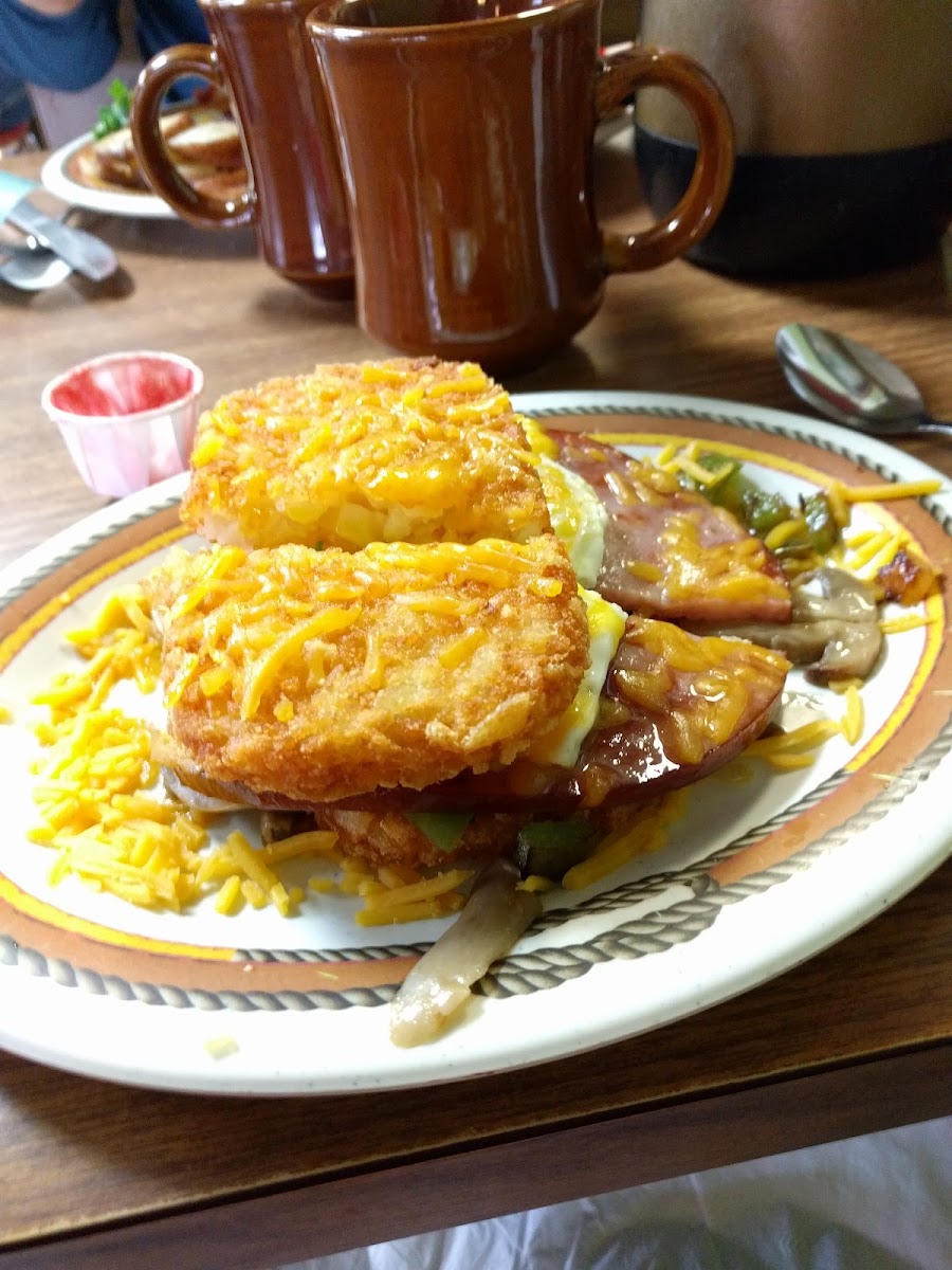 Covered Wagon Restaurant - Photo 6