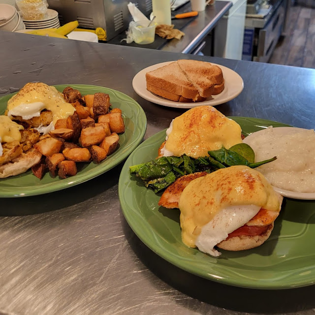 Crab Cake Benedict