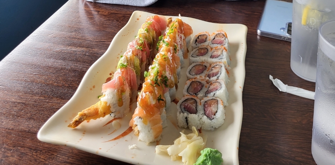 Pacific Sushi - Photo 1