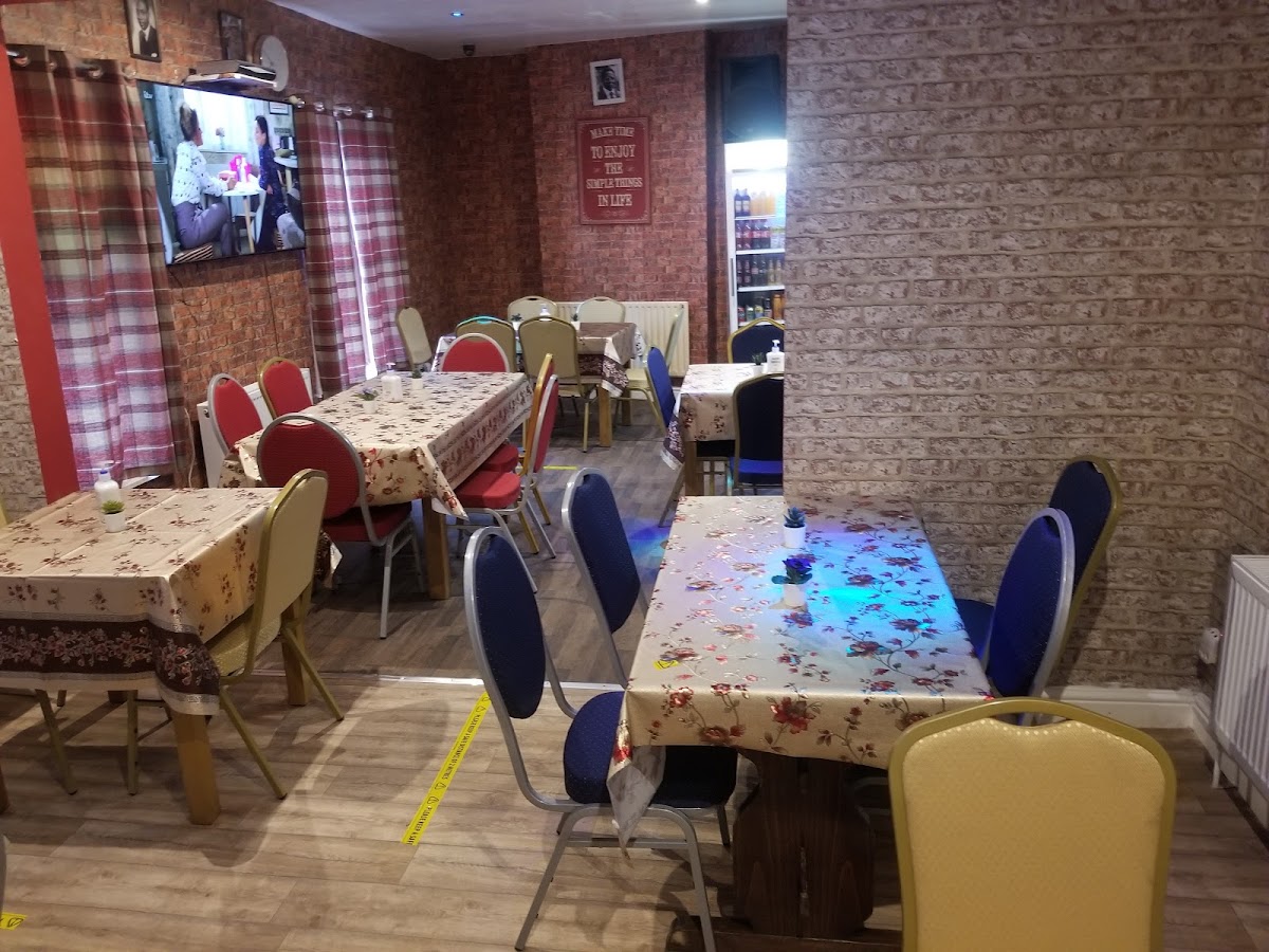 African Base Restaurant - Photo 6