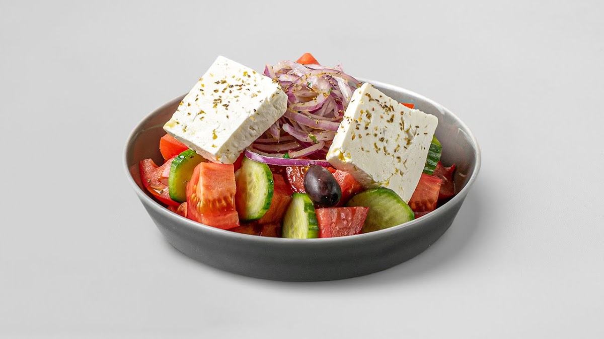 Pambis Diner - Photo 4