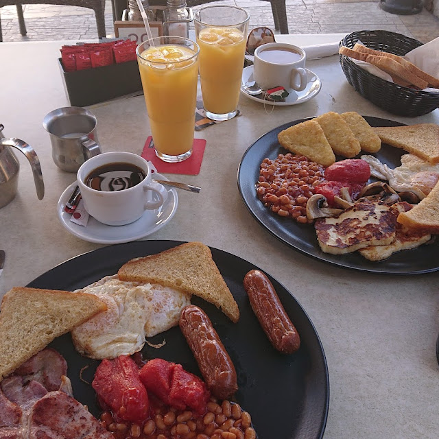 Small English Breakfast