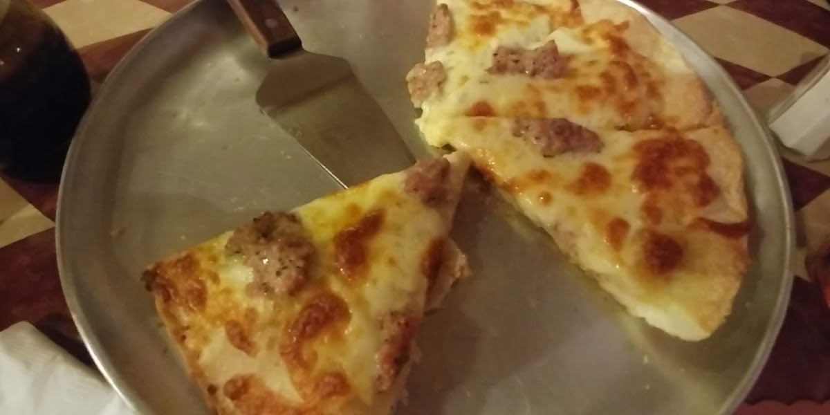 Rocky's Pizza & Restaurant - Photo 6