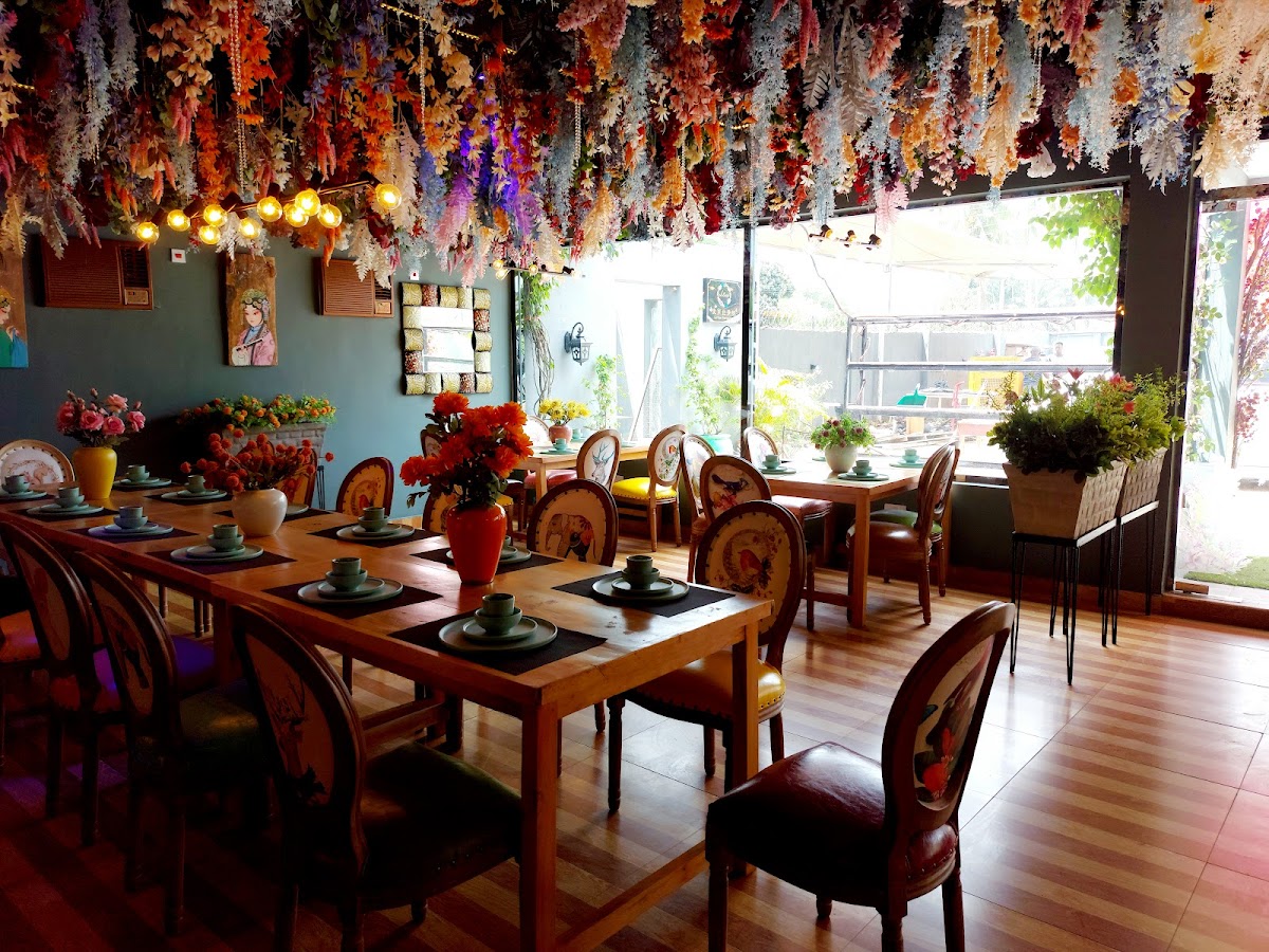 Alice Garden Restaurant