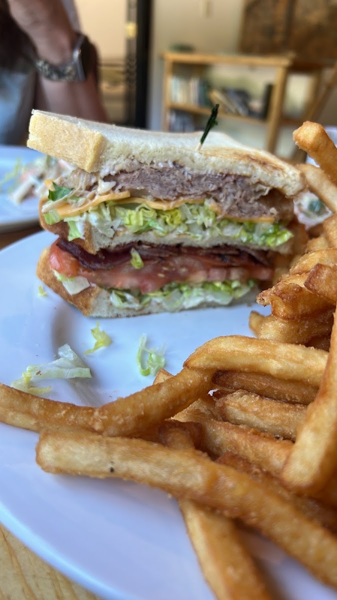 Fat Jack's Diner & Pub - Photo 8
