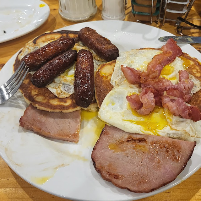 Big Breakfast with Pancakes