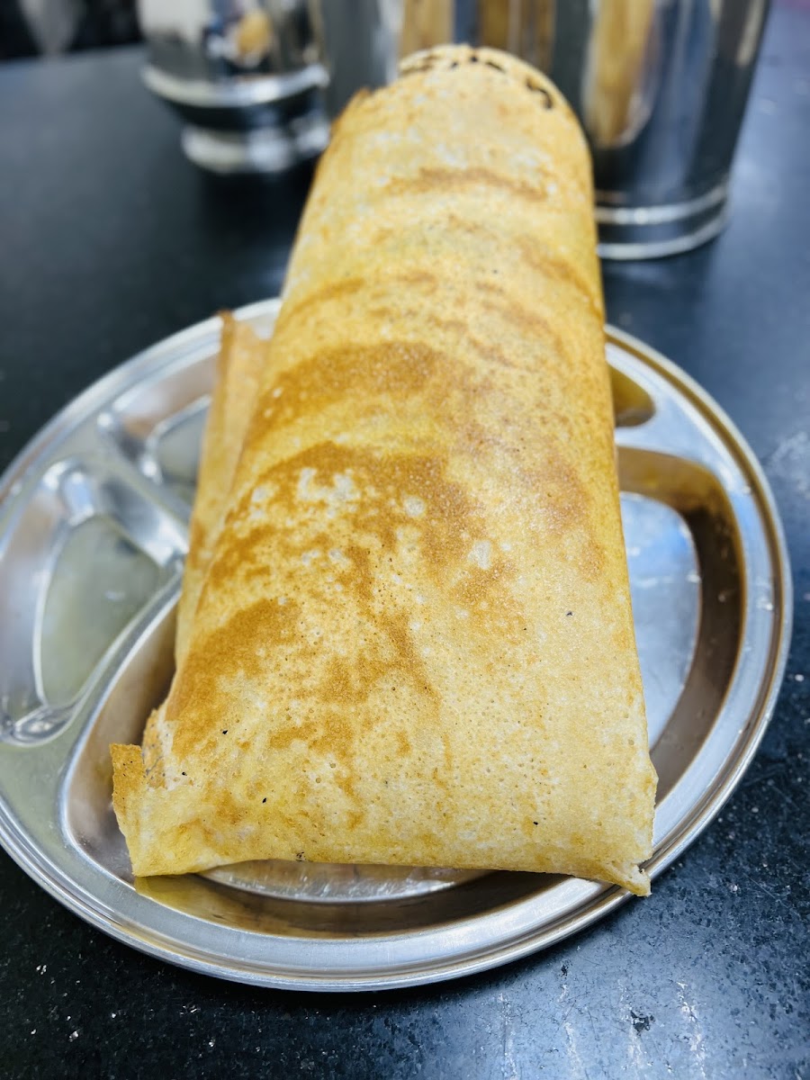 Saravana Indian Restaurant - Photo 1
