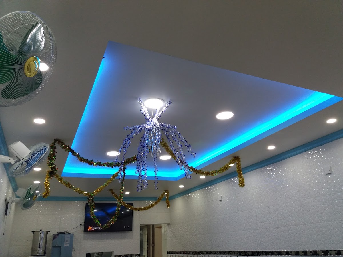 Saravana Indian Restaurant - Photo 7