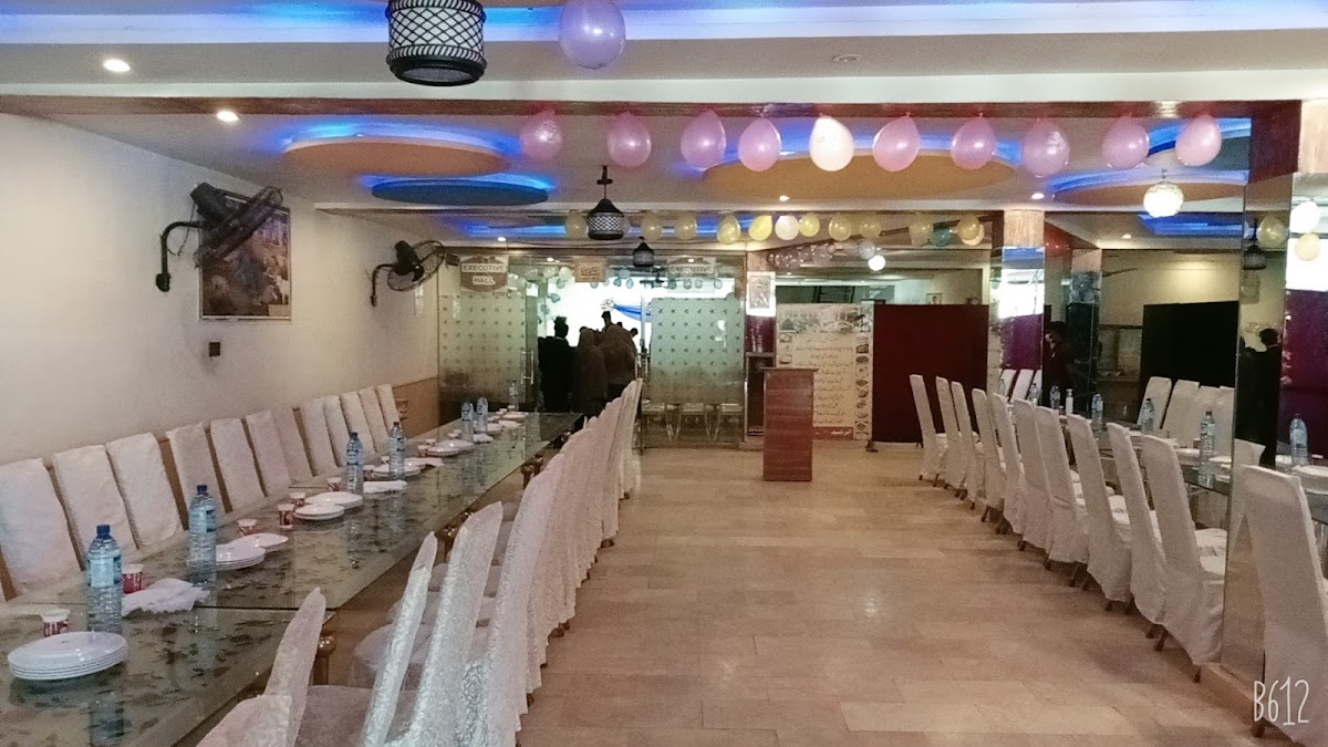 Al Raheem Food Palace Restaurant - Photo 2