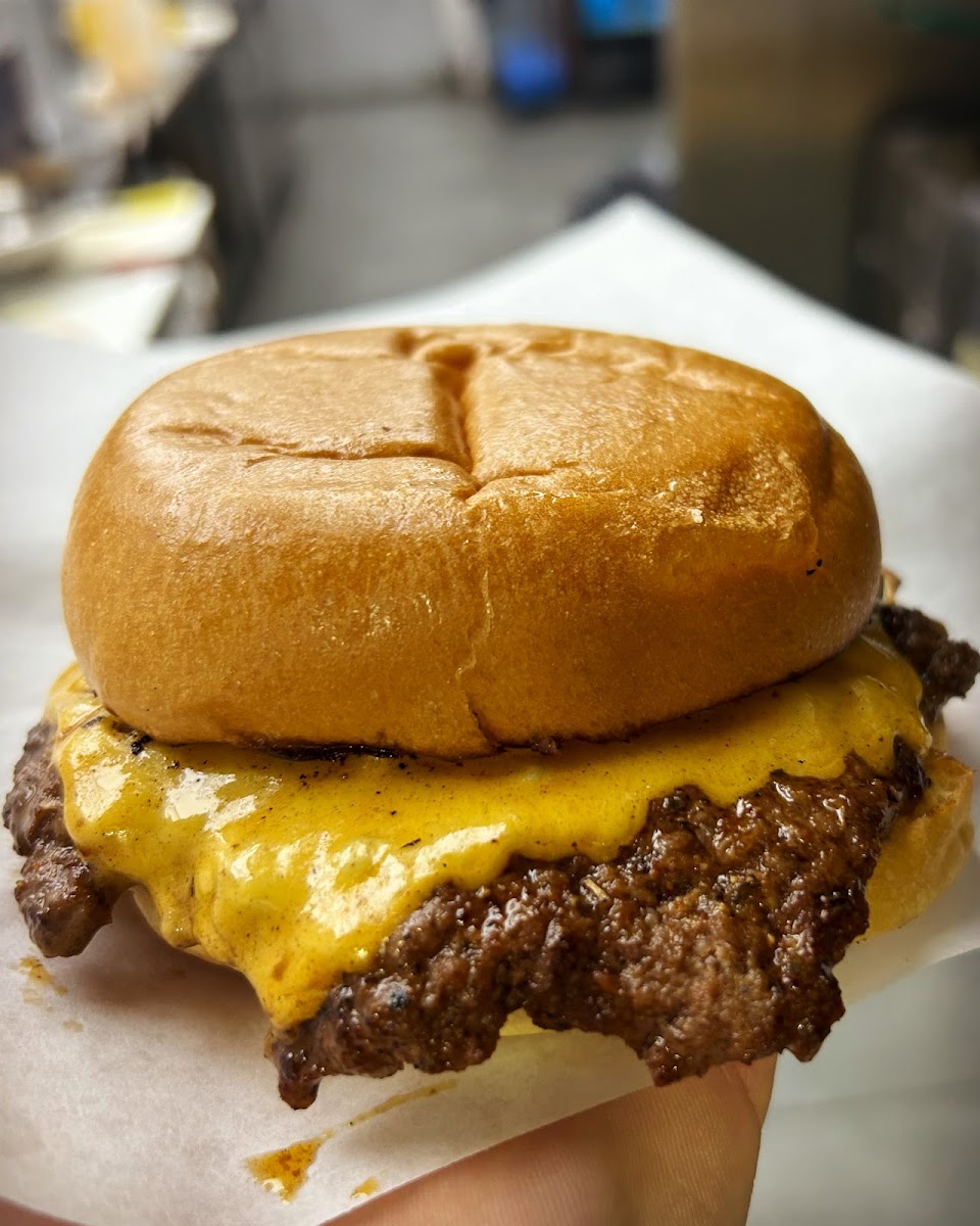 The MAC Shack - Photo 2