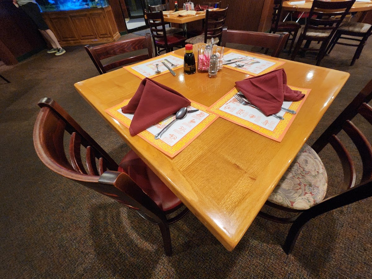 Golden Bowl Restaurant - Photo 7