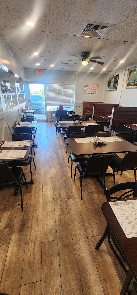 Jo-Jo's Cafe - Photo 5