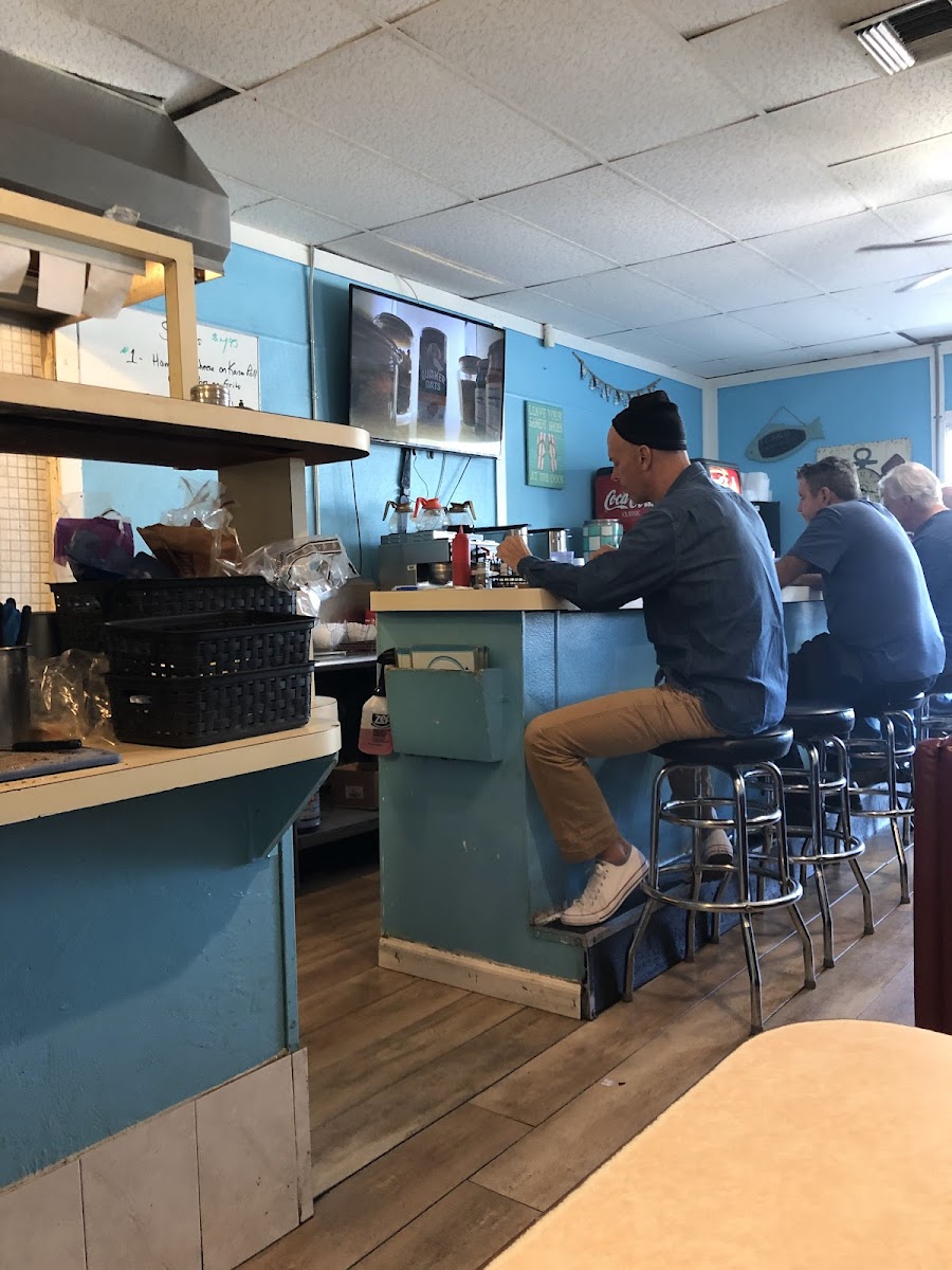 Jo-Jo's Cafe - Photo 6